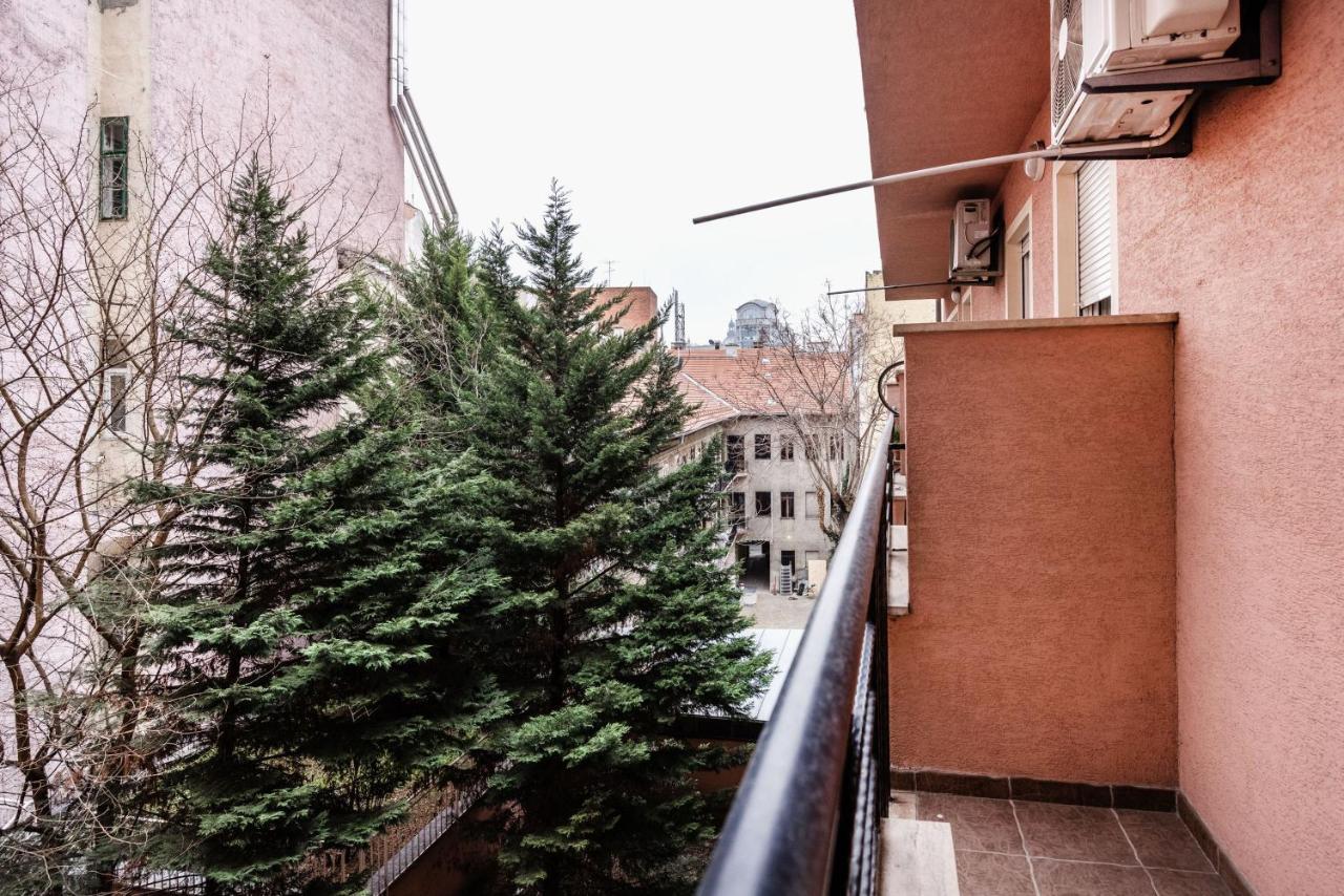 Appartement Downtown Charm With Balcony And Garden View à Budapest Extérieur photo